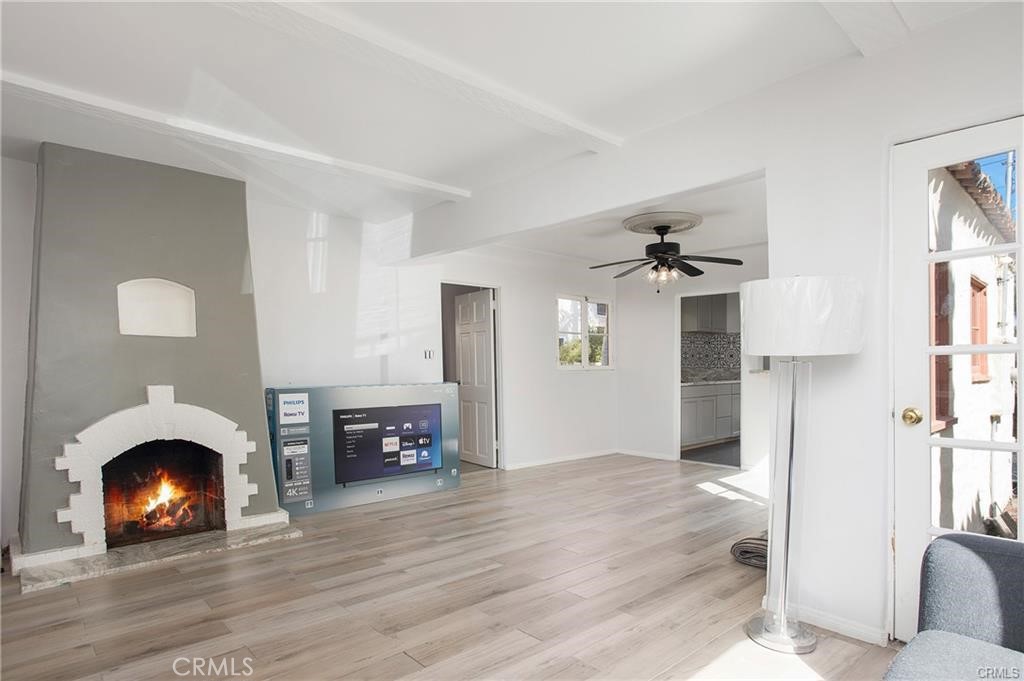 251 Avenida Del Mar A