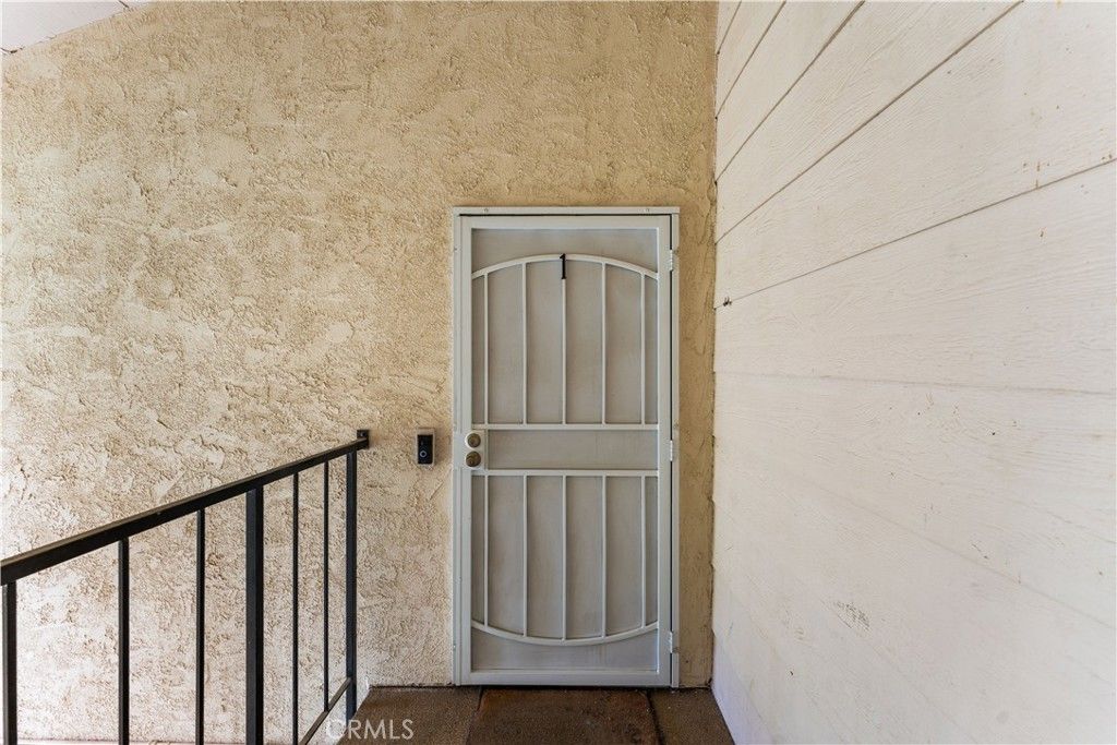 Photo of 44424 E 15th Street St, Lancaster, CA 93535 (MLS # SR26094103)