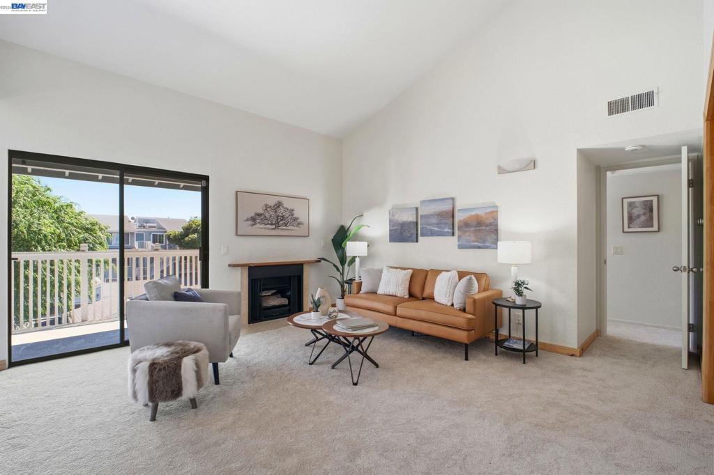 3395 Pinewood Ter 304