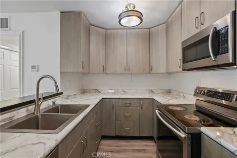 23515 Lyons Ave Unit 281, Valencia, CA 91355 - MLS#: SR25240999