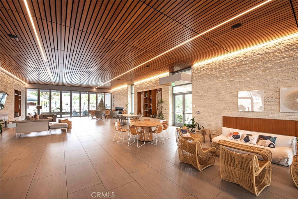 N/A - Residential Lease