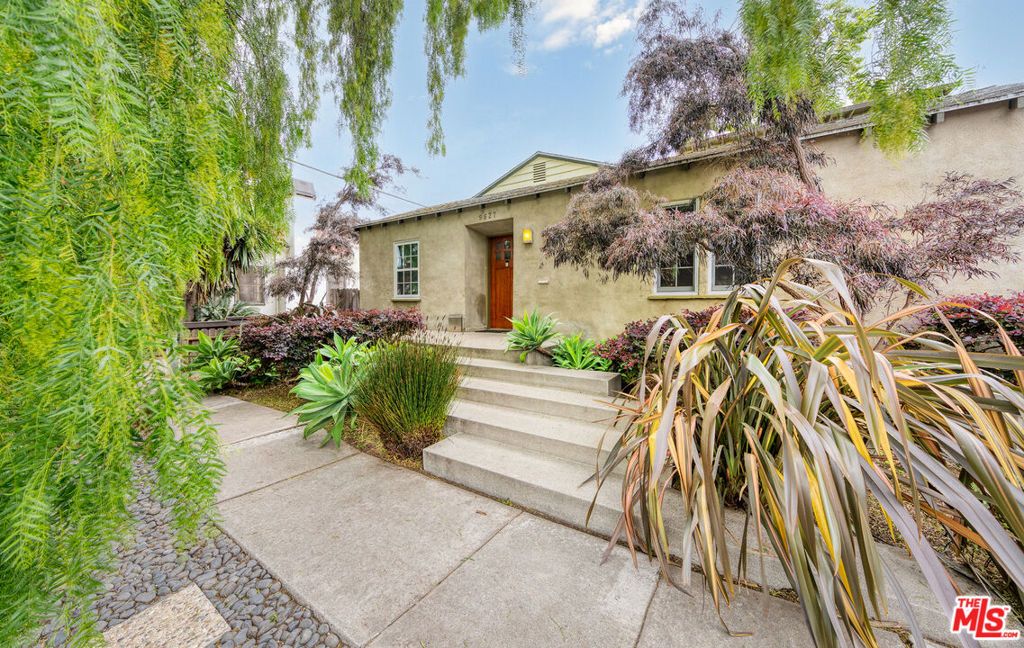 Photo of 9627 Farragut Drive, Culver City, CA 90232 (MLS # 25546949)
