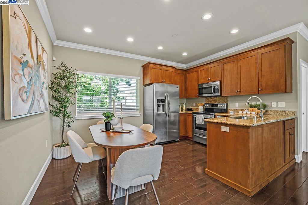 DOWNTOWN - Residential