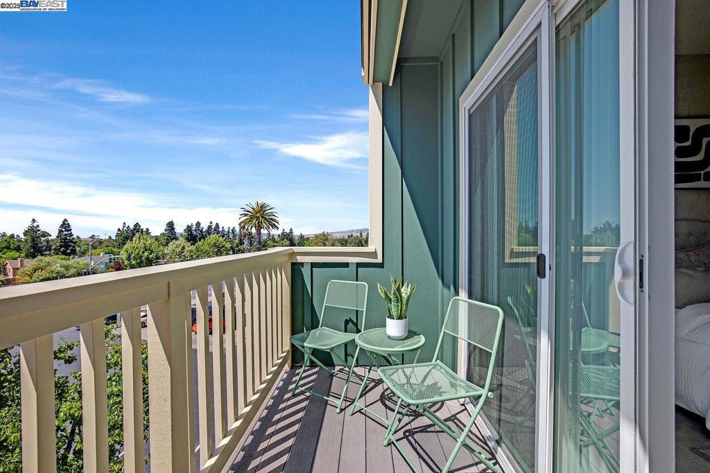 DOWNTOWN - Residential