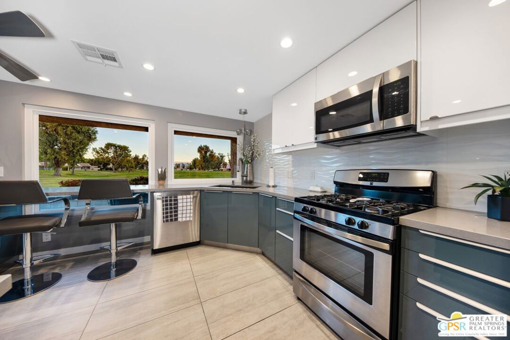 Cathedral Canyon Country Club - Residential