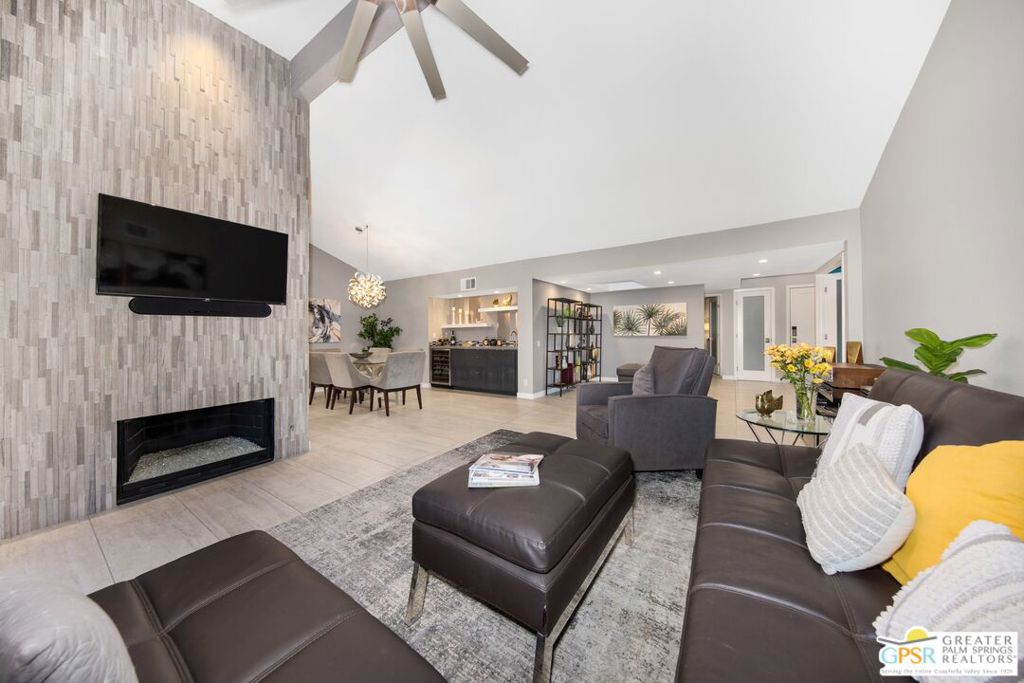 Cathedral Canyon Country Club - Residential