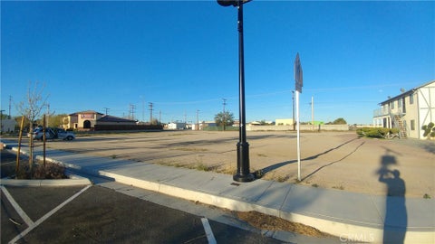 Photo of 2950 Diamond Street, Rosamond, CA 93560 (MLS # SR26217771)