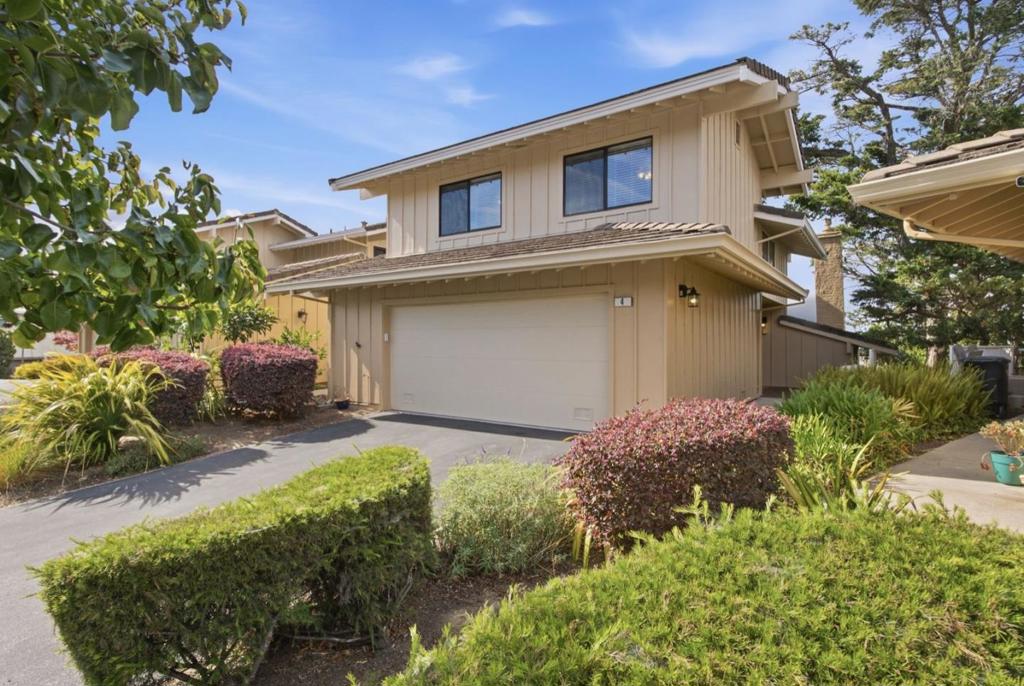 4 Meadowsweet Lane