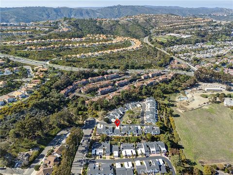 Tiny photo for 30346 Via Reata, Laguna Niguel, CA 92677 (MLS # OC25127240)