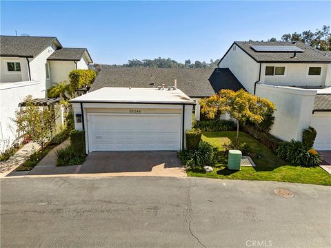 Tiny photo for 30346 Via Reata, Laguna Niguel, CA 92677 (MLS # OC25127240)