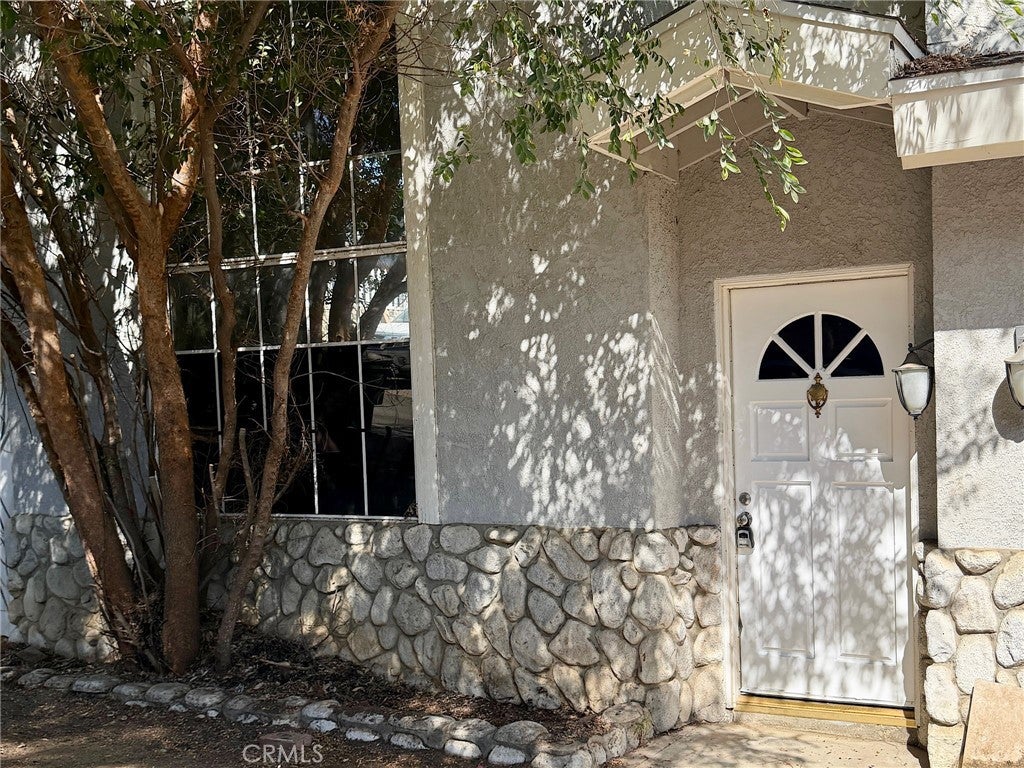 9326 Rowell