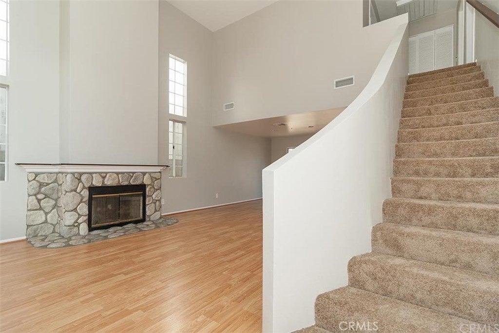9326 Rowell
