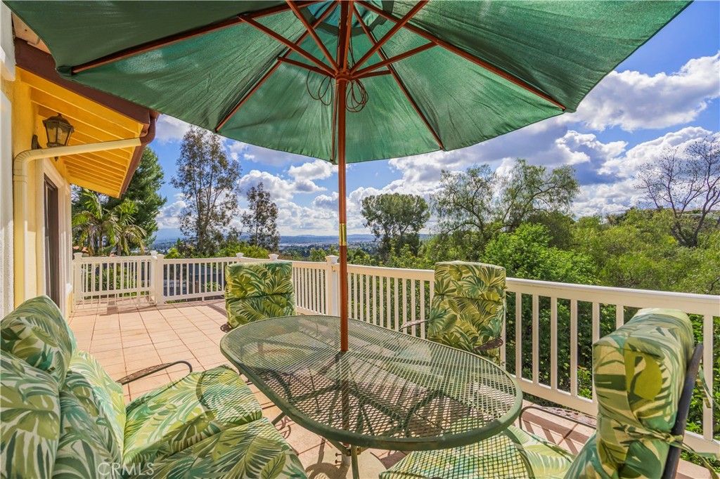 listing image 130724025569434121153