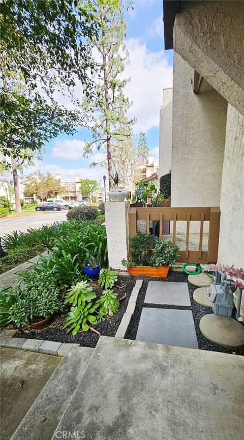 8522 Village Rosemead CA 91770