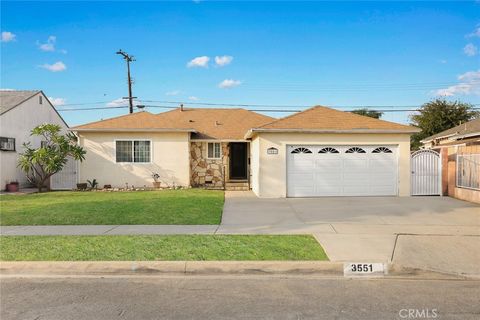 Photo of 3551 Sandoval Ave, Pico Rivera, CA 90660 (MLS # WS25247140) Photo of 3551 Sandoval Ave, Pico Rivera, CA 90660 (MLS # WS25247140)