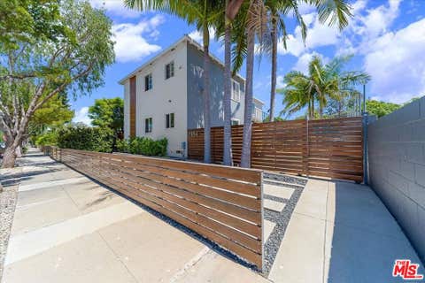 Photo of 2954 Exposition Blvd BLVD #1, Santa Monica, CA 90404 (MLS # 26871955)