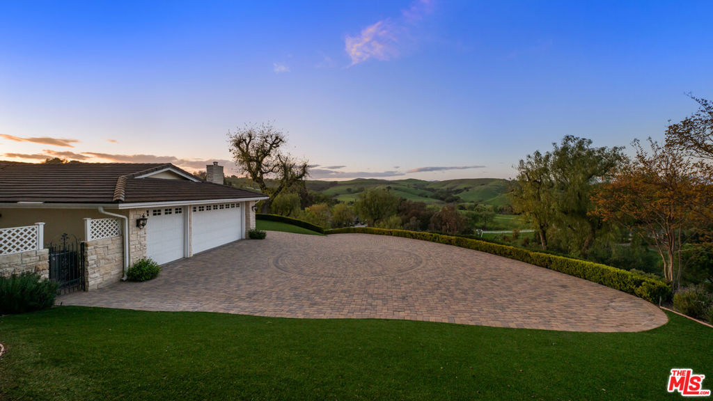 5658 Jed Smith Road