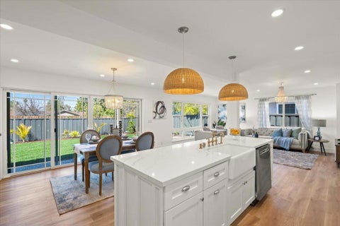 Photo of 1685 Clovis Avenue, San Jose, CA 95124 (MLS # ML82062472)