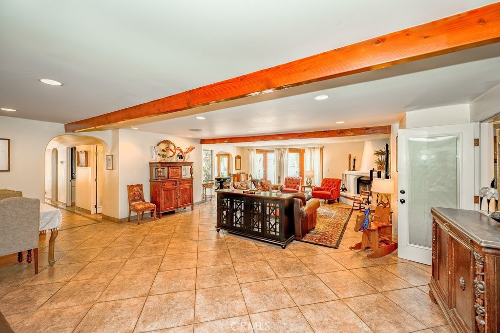 33120 Agua Dulce Canyon