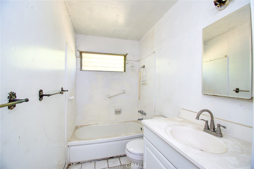 Casa Conejo (104) - Residential