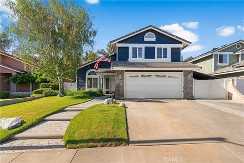 Photo of 22435 Cardiff Drive, Saugus, CA 91350 (MLS # SR26020068)