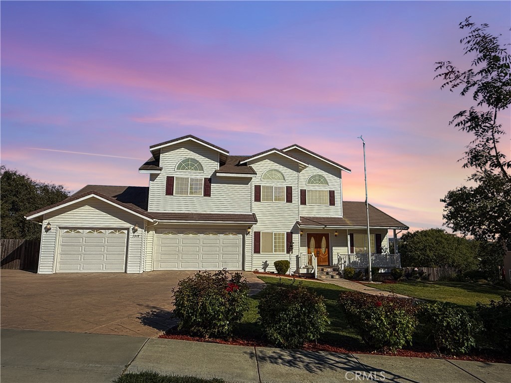 1312 Oak Ridge Way