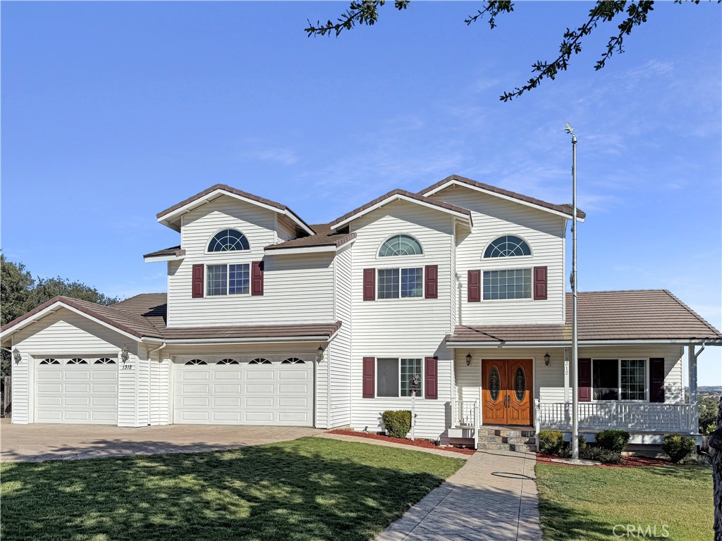 1312 Oak Ridge Way
