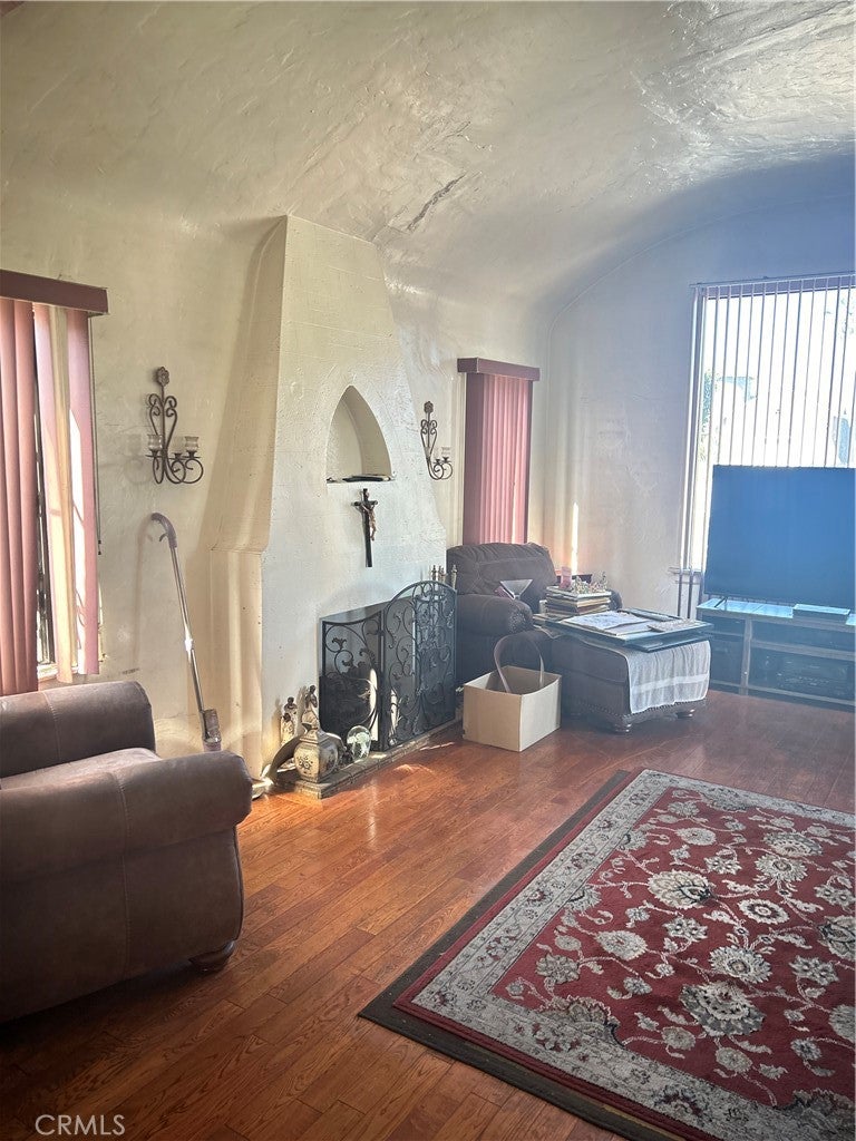 Photo of 544 W 112th ST, Los Angeles, CA 90044 (MLS # RS26210846)