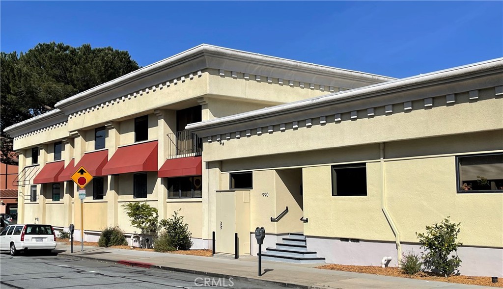 First floor space in the downtown core of San Luis Obispo. 1,198 square foot suite (space includes 173 SF of common area) lends itself well to medical usage with four examination rooms, reception area, storage area and restroom. Parking available on a first come, first served basis in the lot across the street as well as the neighboring parking structure. Ample street parking available as well. Promotional lease rate of $1.05/SF NNN for the 1st 10 mos on a 5 year minimum term!