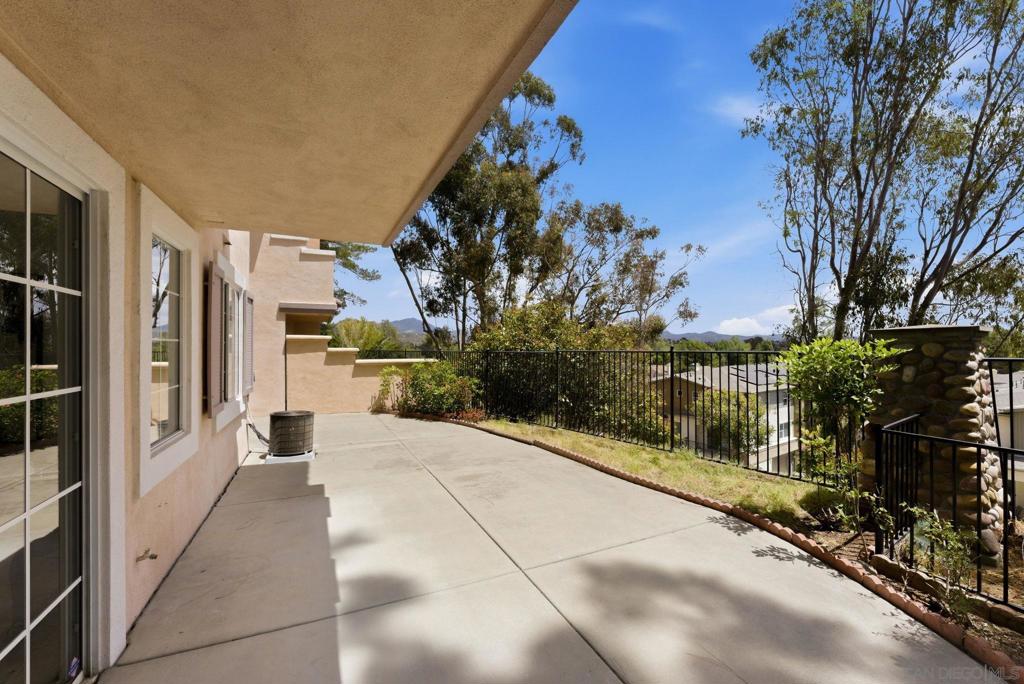 12041 Tivoli Park Row 2