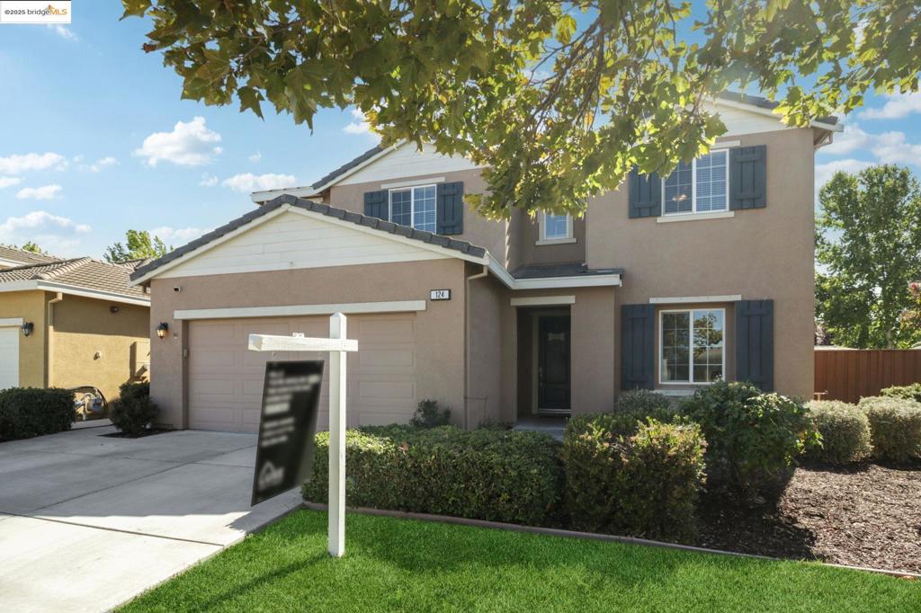 124 Clear Lake Ct