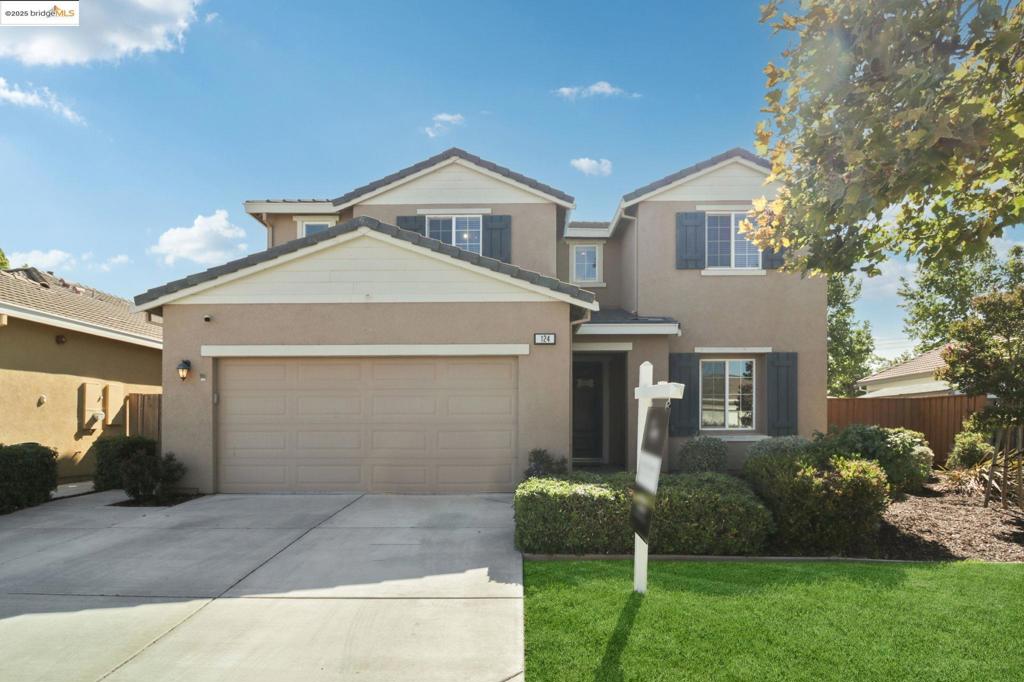 124 Clear Lake Ct
