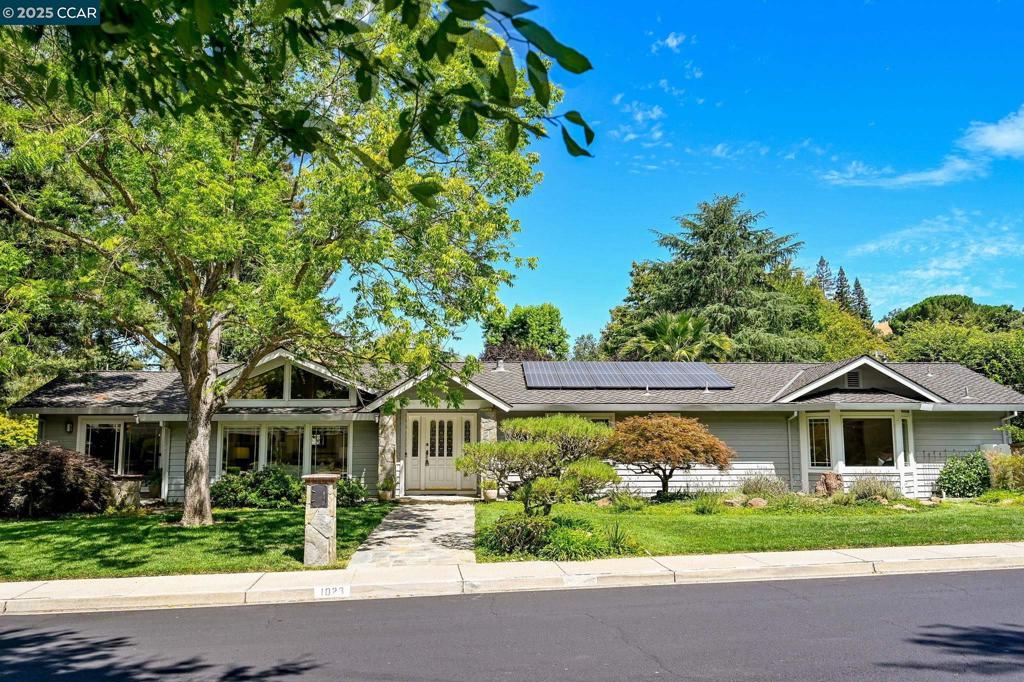 WHITEGATE - Residential