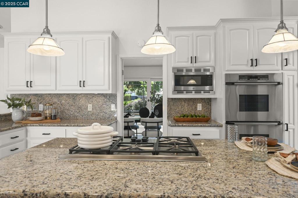 WHITEGATE - Residential