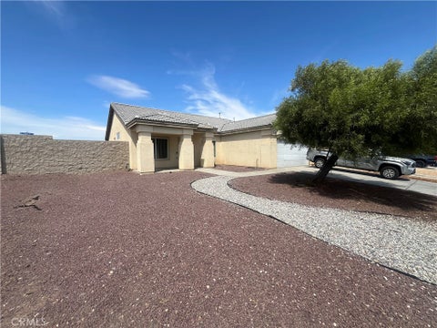 Photo of 12564 Dion PL, Victorville, CA 92395 (MLS # DW26189846)
