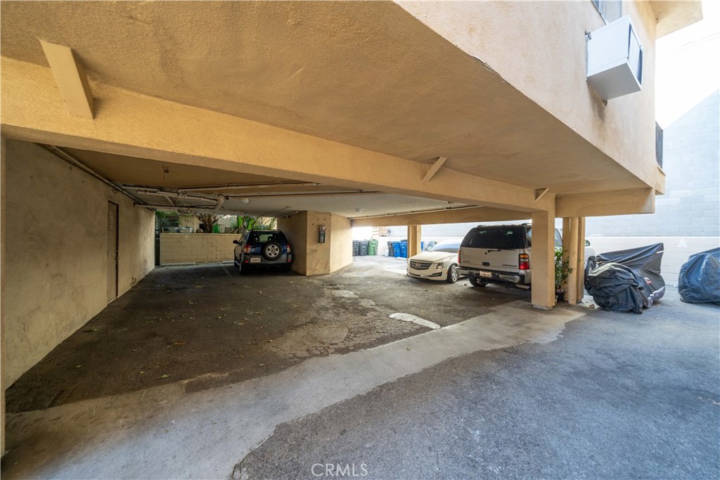 16129 Cantlay Street