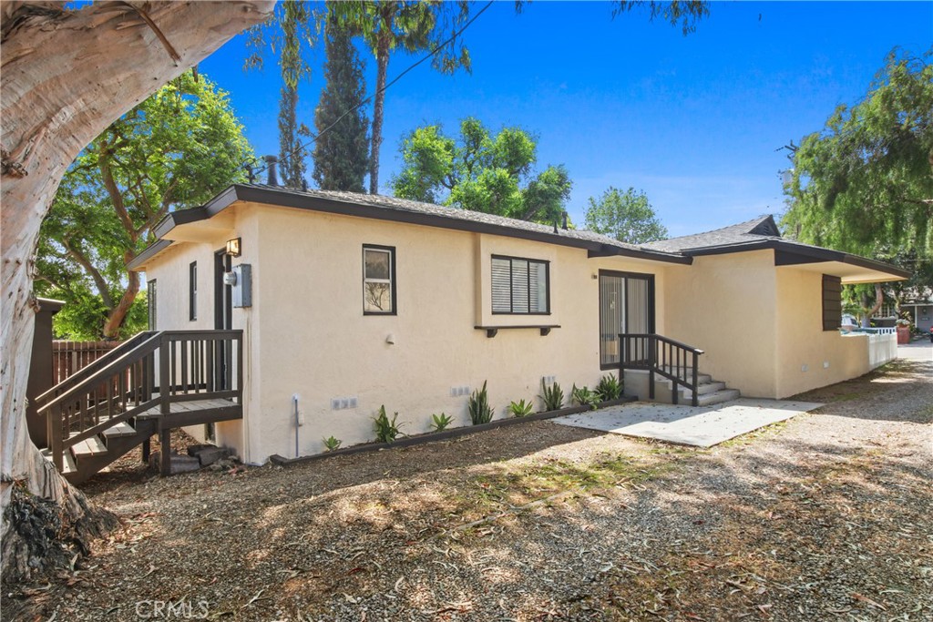 2475 W 253rd Street