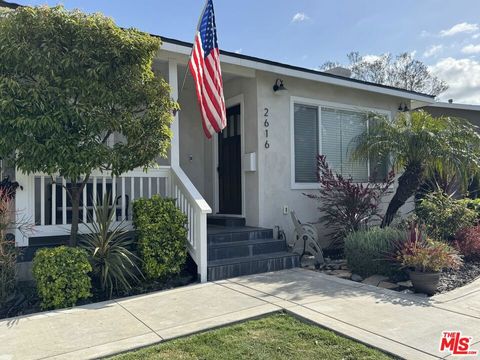 2616 W 77th Street Inglewood CA 90305