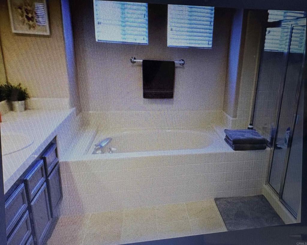 713 ESLA DR.