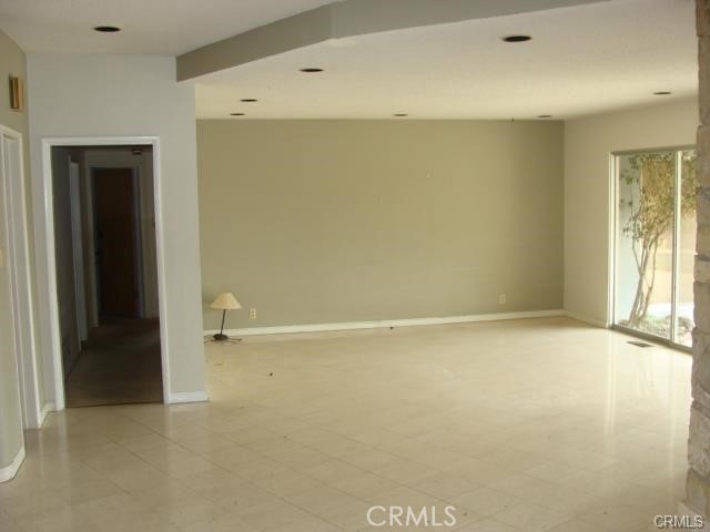 5219 Senford