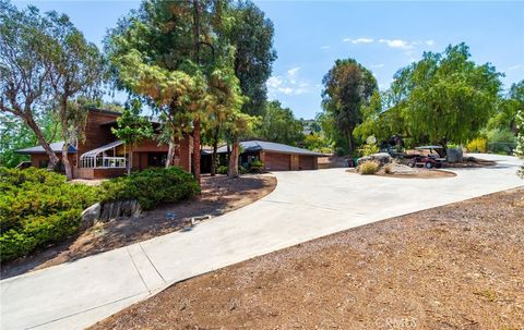 27411 Big Springs Ranch Road Hemet CA 92544