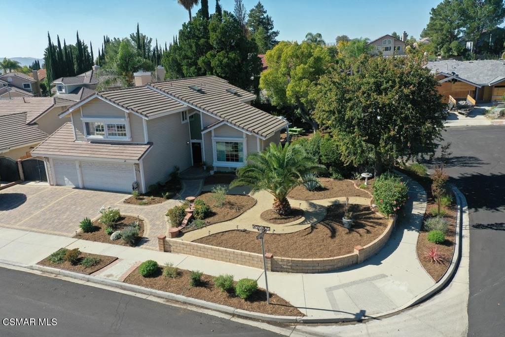 Photo of 3037 Klamath Avenue, Simi Valley, CA 93063 (MLS # 225005494)