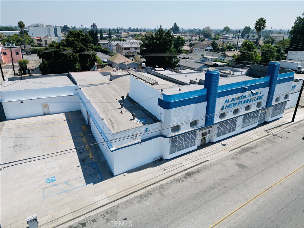 Excellent Investment Opportunity in the Alameda Corridor! Don’t miss this rare chance to own three adjoining parcels totaling 50,710 sq. ft. (over 1 acre) of land, zoned COML, in the highly desirable Alameda Corridor. The property is currently operating as a Thrift store on the ground floor and office space available on the 2nd floor. The thrift store business is also for sale—offering flexibility for investors or owner-users. Conveniently located just minutes from the 105, 710, and 405 freeways, and directly in front of the rail expressway, this prime location provides exceptional accessibility and visibility. the following Addresses are being sold together : 134 S Alameda, 142 S Alameda, and 200 S Alameda. All three parcels are being offered together for $5,999,000. Appraised in 2024 for $7,000,000—this is a fantastic opportunity to build, expand, or invest. all 3 parcels together offer a street frontage of 460 feet the other MLS number are DW25216009 and DW25216077