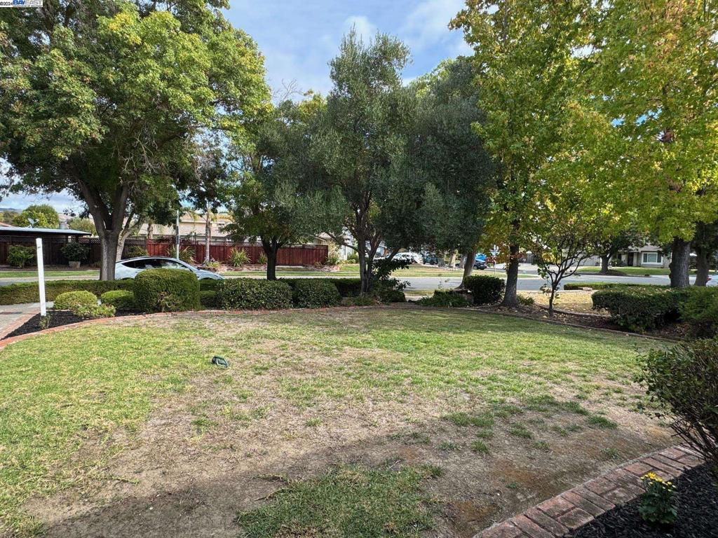 NORTH GATE - Residential