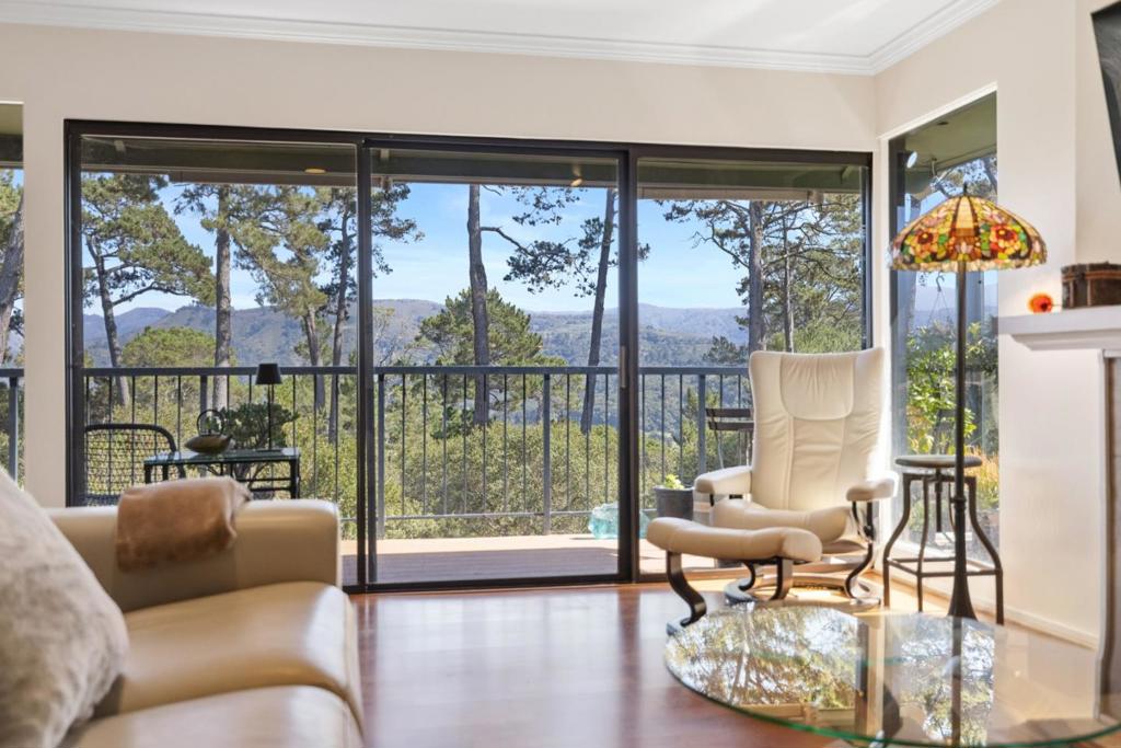 154 DEL MESA CARMEL