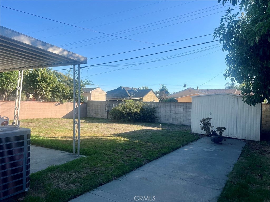 6072 Mckinley Ave.