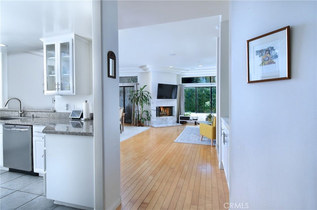 11847 Laurelwood 304