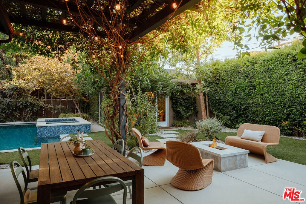 13352 Martha Street