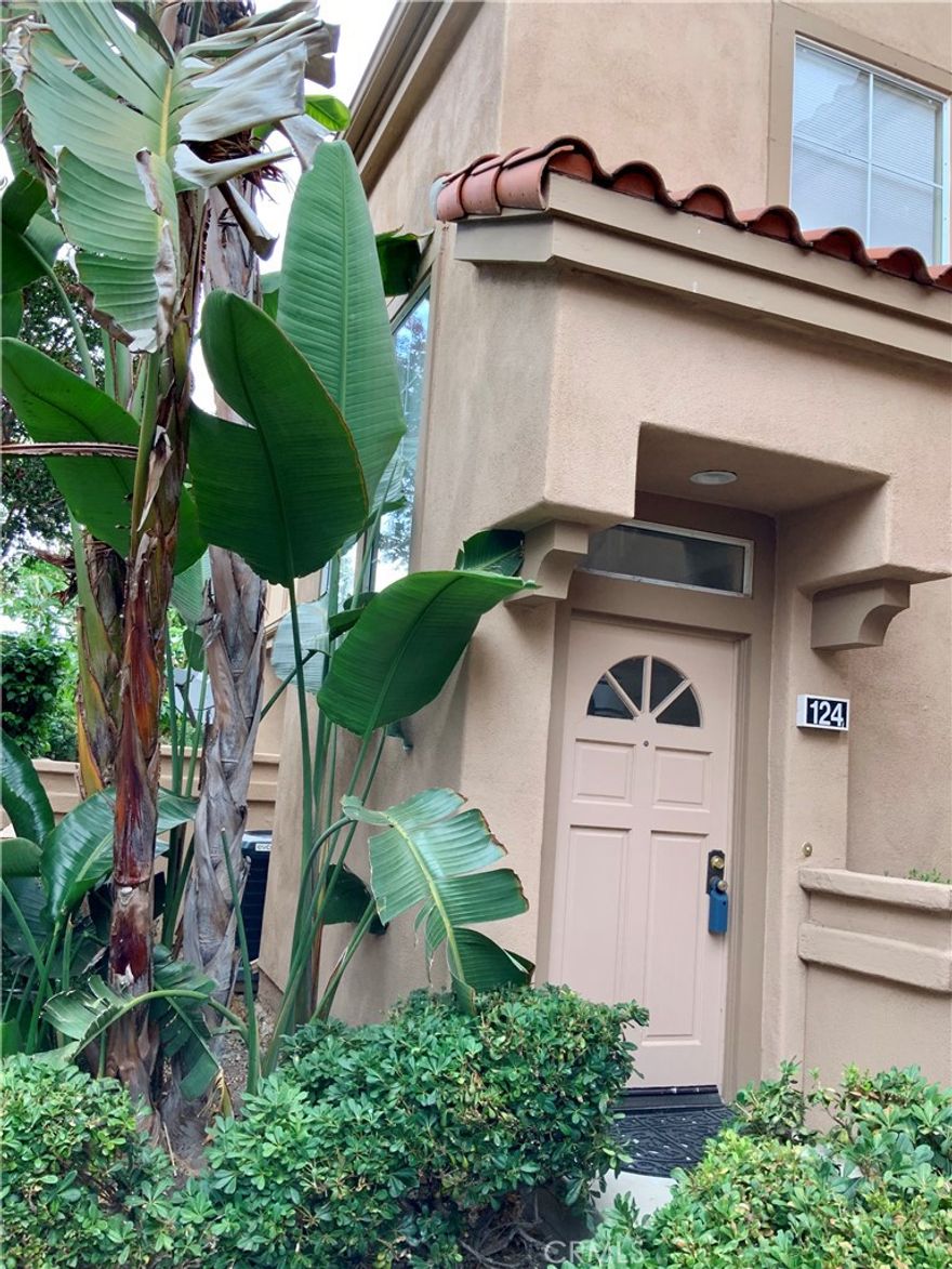 Spacious upper unit, lots of light and a great outlook.  3 bedrooms 2 bath home with a one car attached garage.  Super clean, neutral walls and carpet.  This is one of the best locations in the tract, quiet with park and mature tree view from the kitchen, living room and master bedroom balcony.  The property is in great condition and ready for the new tenants.  It’s very bright and spacious, open with lots of windows and cathedral ceilings in the living room.  Gas fireplace, separate laundry room with washer and dryer included, air conditioning.  Kitchen with gas stove, refrigerator, dishwasher and new microwave.  Association facilities include pool and spa.  It’s walking distance to a shopping center that has an anchor supermarket, restaurants etc.  Quick access to the 5 freeway.  This one shows well - and, check the walk score!