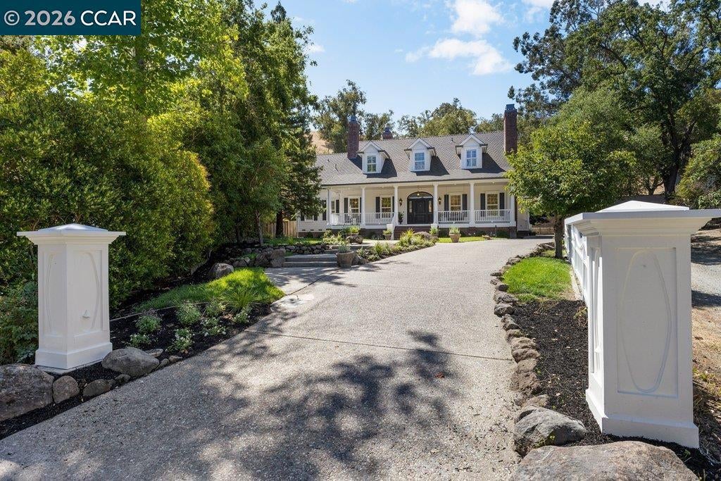 1822 Alameda Diablo